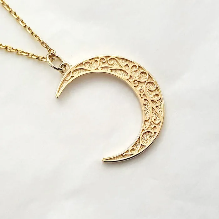 14k 18k gold crescent moon necklace pendant 1 for women and men carre dor Necklaces