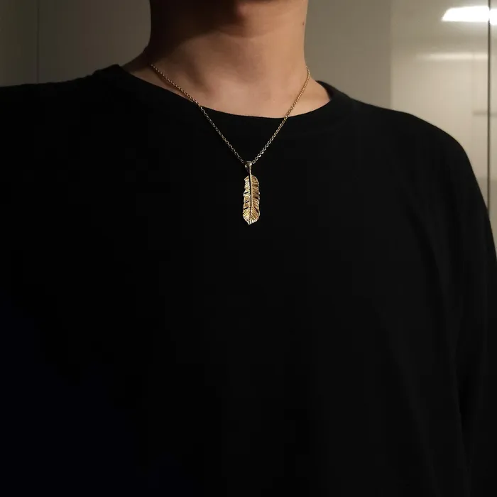 14k 18k gold mens feather pendant necklace 2 Large carre dor Necklaces