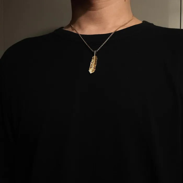 14k 18k gold mens feather pendant necklace 2 Large carre dor Necklaces