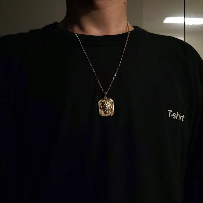 carre dor Necklaces 14k 18k gold mens tiger pendant necklace 1