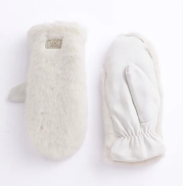 Earrings Candlewick Gift Shop Faux Fur Mittens