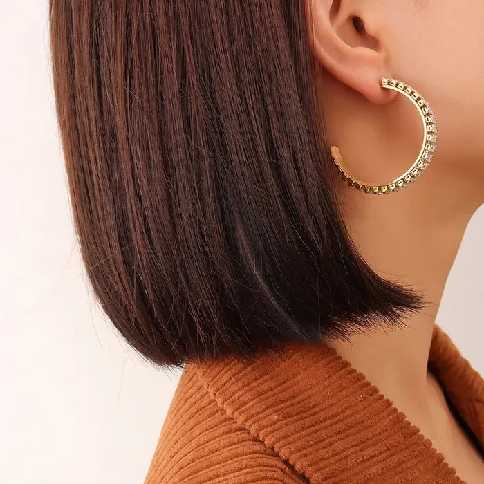 Earrings Get Signatured Baguette Hoops
