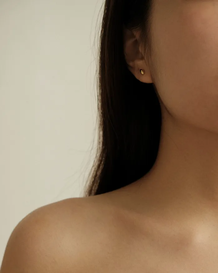 Earrings MYJN Anu Tiny Bead Stud Earrings