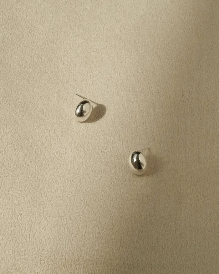 Earrings MYJN Laila Dome Egg Stud Earrings