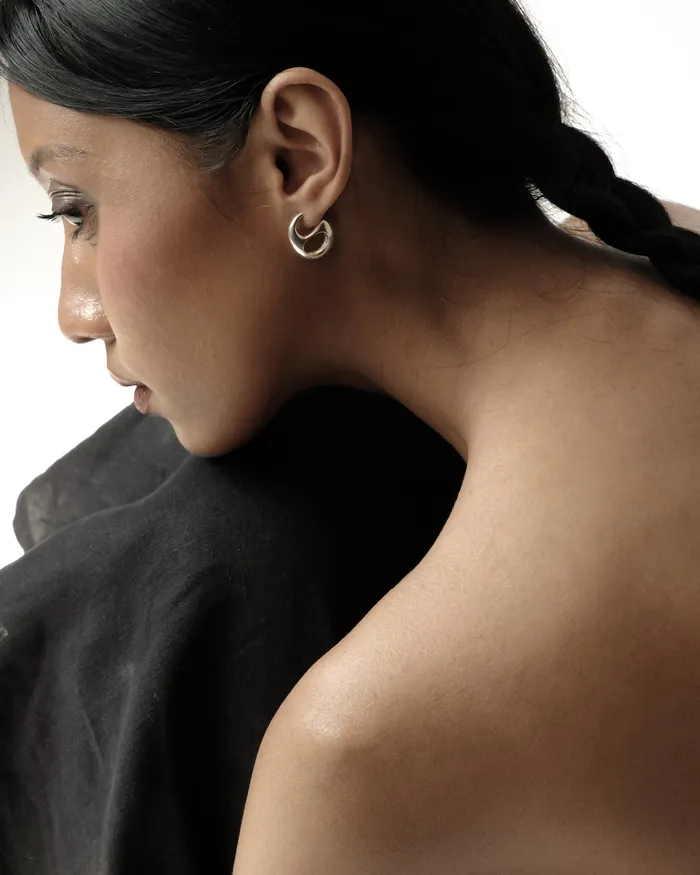 Earrings MYJN Noem CShaped Stud Earrings