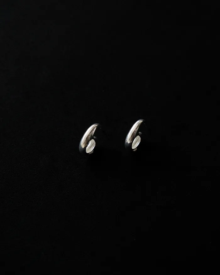 Earrings MYJN Noem CShaped Stud Earrings