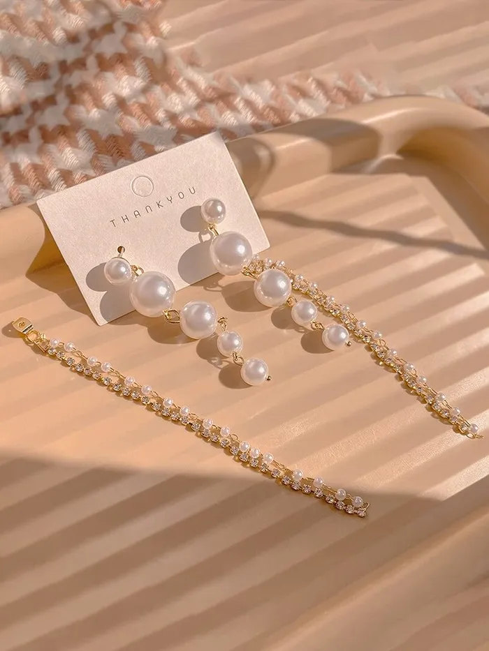 Earrings Yellow Chimes Earrings for Women and Girls Fashion White Pearl Dangler Earrings Gold Plated Long Chain Hanging Pearl Dangler Earrings Birthday Gift for Girls Women Yellow Chimes