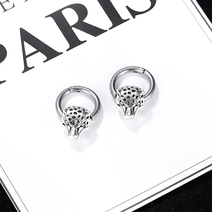 Earrings Yellow Chimes Yellow Chimes Elegant Latest Fashion Stainless Steel Leopard Head Design Silver Hoops Earrings for Men and Women Medium YCFJER421HEADSL