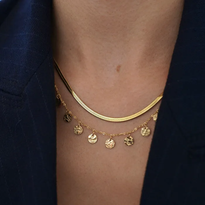 Fleur Medaillon Halskette Victoire Collection Victoire Collection Earrings