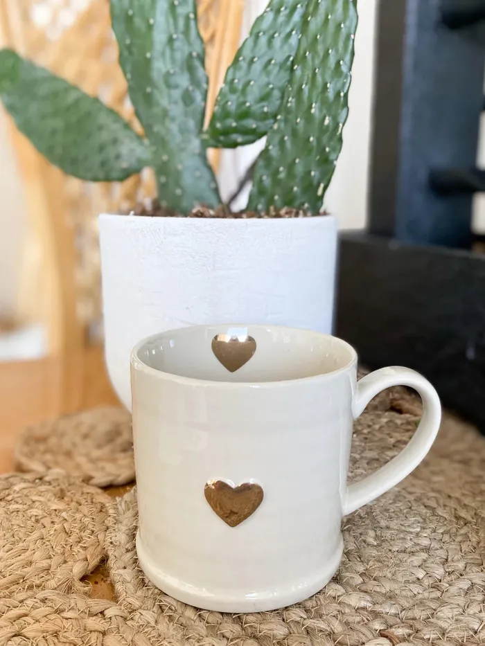 Indaba Earrings Sweetheart Mug Gold by Indaba