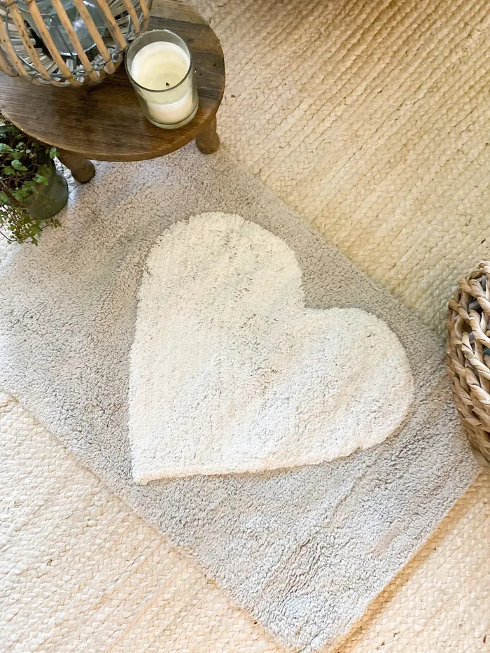 Indaba Heart Bath Mat Grey White Rings