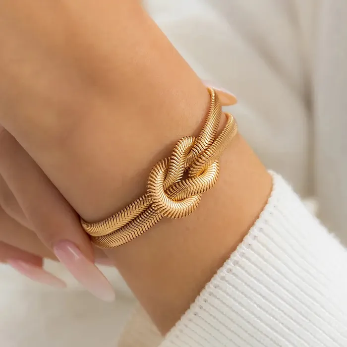 Knotted Snake Bracelet Get Signatured Bracelets