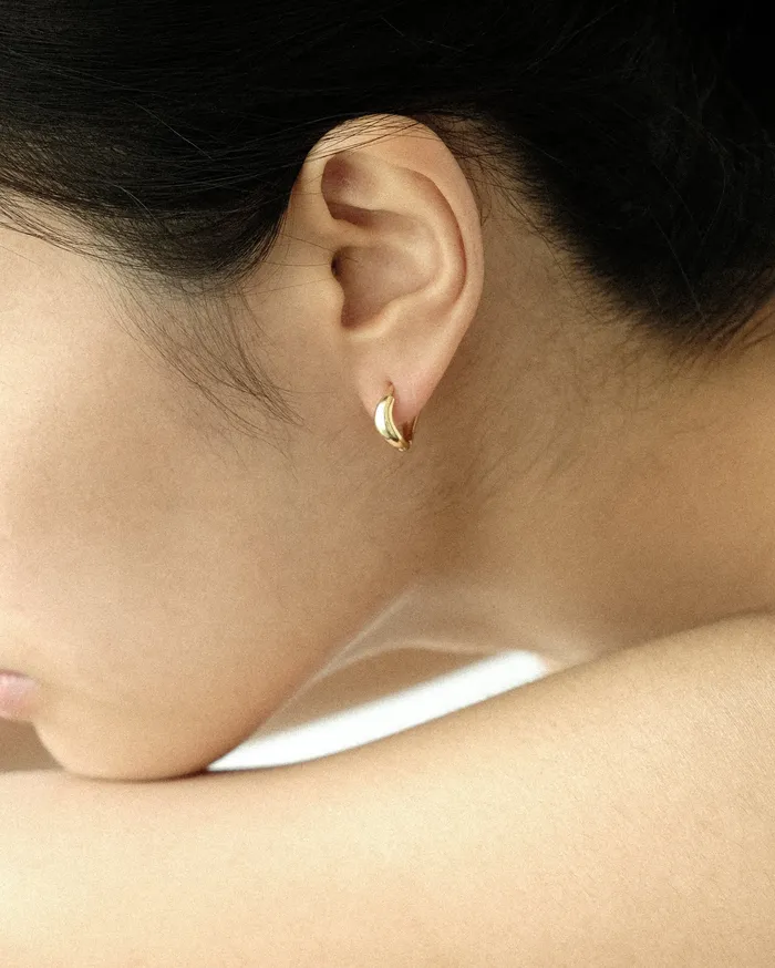 Mini Ore Twisted Hoop Earrings MYJN Earrings