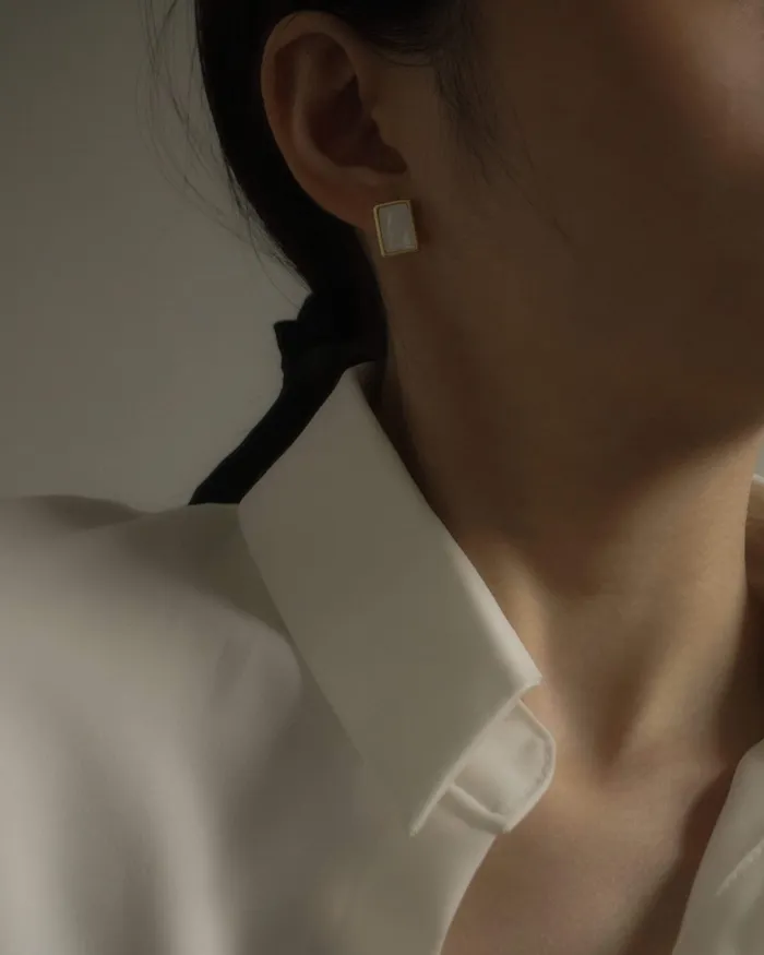 MYJN Earrings Beatha Mother of Pearl Stud Earrings