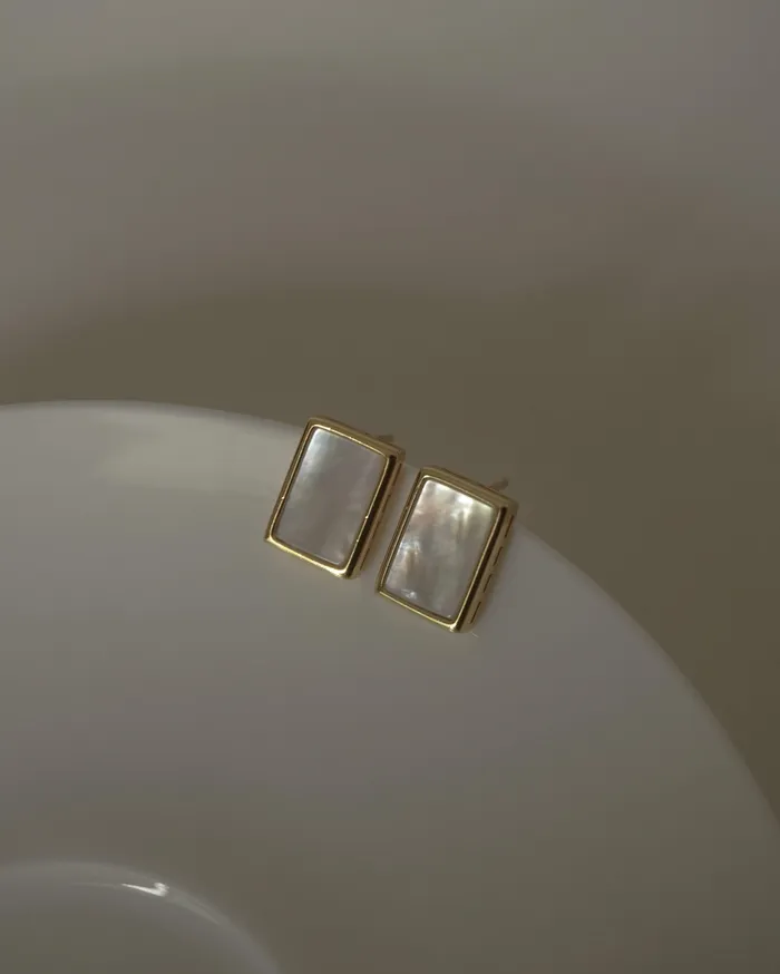 MYJN Earrings Beatha Mother of Pearl Stud Earrings