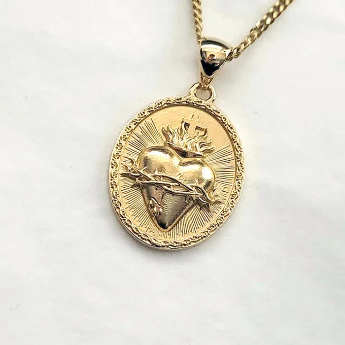 Necklaces 18k 14k gold sacred heart of jesus pendant necklace 1 carre dor