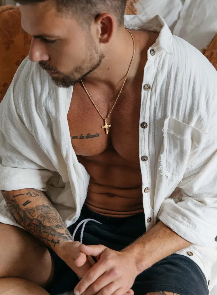 Necklaces Mens Necklace Gold Crucifix Pendant Necklace WE ARE ALL SMITH Mens Jewelry Clothing Necklaces Mens Necklace Gold Crucifix Pendant Necklace WE ARE ALL SMITH Mens Jewelry Clothing