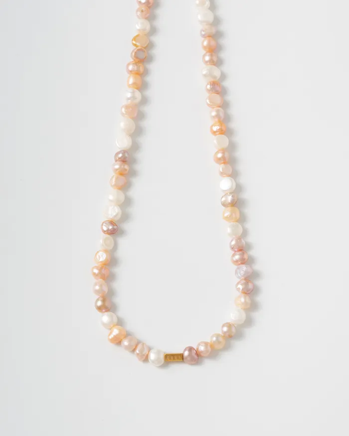 Rve Pastel Pearl Necklace CUN Necklaces