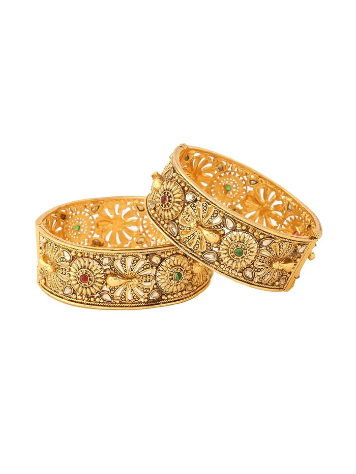 Yellow Chimes Earrings Yellow Chimes Bangles for Women Gold Toned Crystal Studded Peacock Designed Set of 2 Bangles for Women and Girls Yellow Chimes Earrings Yellow Chimes Bangles for Women Gold Toned Crystal Studded Peacock Designed Set of 2 Bangles for Women and Girls