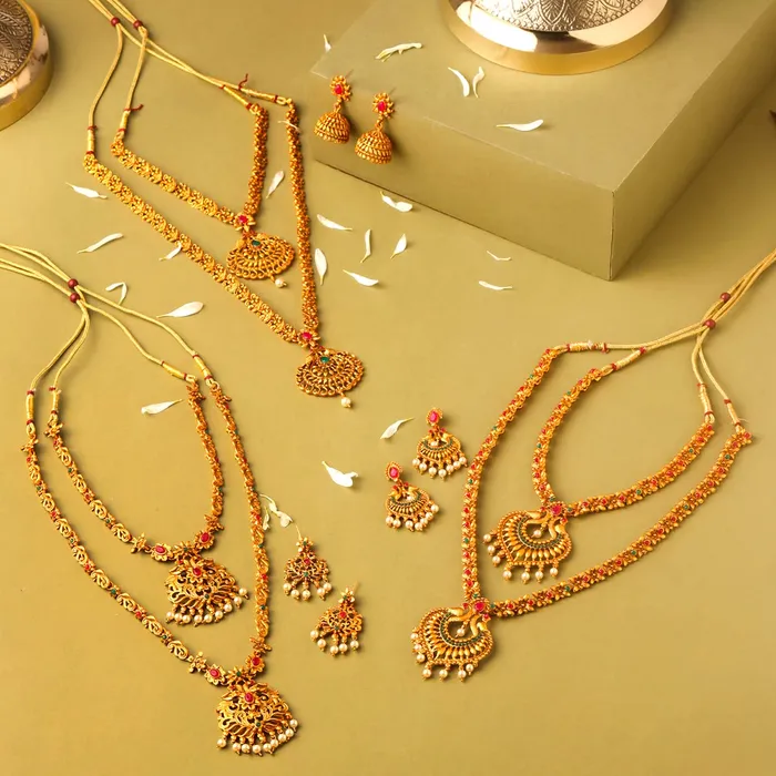 Yellow Chimes Jewellery Set for Women Gold Plated Traditional Temple Jewelry Set Antique Necklace Set with Earrings and Maangtikka for Women and Girls JS 17 Yellow Chimes Necklaces
