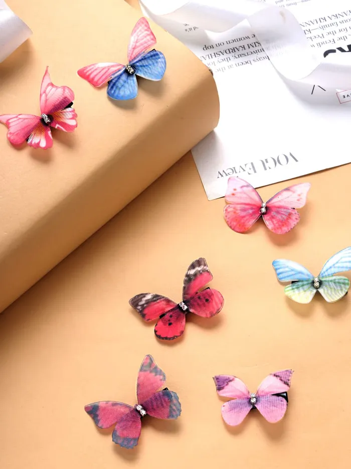 Yellow Chimes Necklaces Melbees by Yellow Chimes Hair Clips for Women Set of 7 Pcs Hairclips Butterfly Hair Clip Beautiful Cute Multicolor Aligator Clips for Kids and Girls Hair Accessories