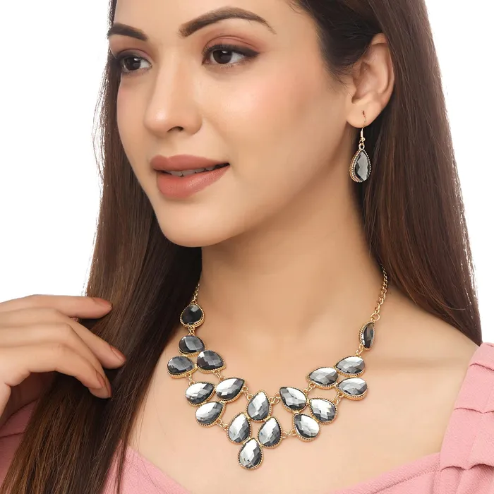 Yellow Chimes Necklaces Yellow Chimes Jewellery Set For Women Gold Toned Black Oval Shaped Crystal Studded Necklace Set With Earring For Women and Girls