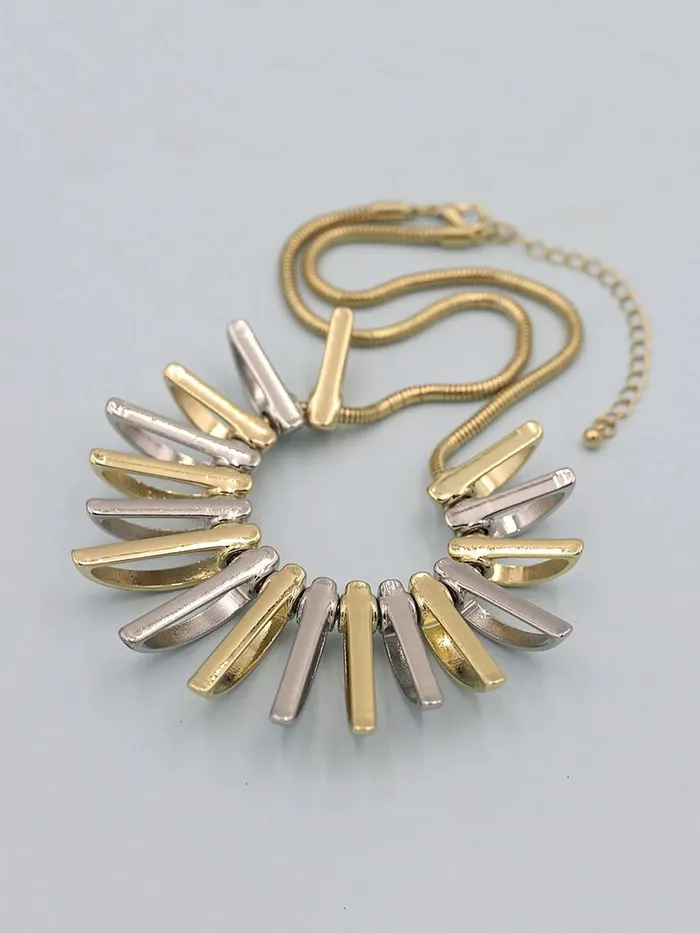 Yellow Chimes Necklaces Yellow Chimes Necklace for Women and Girls Fashion Chain Necklace for Women Western Dual Tone Statement Style Long Chain Necklace Birthday Gift for Girls Women Anniversary Gift for Wife