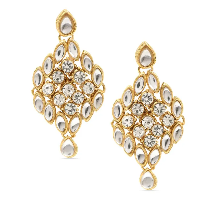 Yellow Chimes Necklaces Yellow Chimes Stylish Kundan Dulhan Jewellery Set Gold Plated Traditional White Choker Bridal Necklace Set for Women Girls