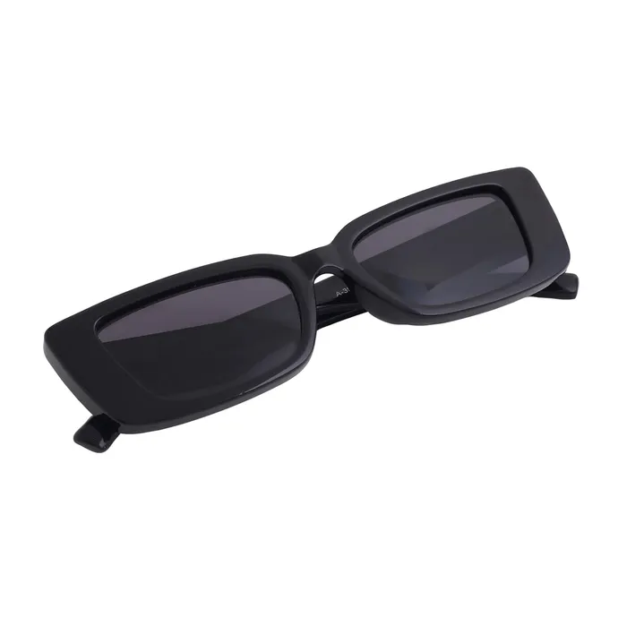 Yellow Chimes Necklaces Yellow Chimes Sunglasses for Women Square Shaped Black Sunglasses for Women Polarised Sunglasses Girls Women Sunglasses for Women Stylish 100 UV 400 Protection with Case