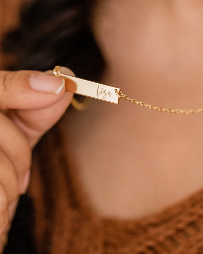 Zen and Zuri Necklaces Niya Personalized Name Bar Necklace